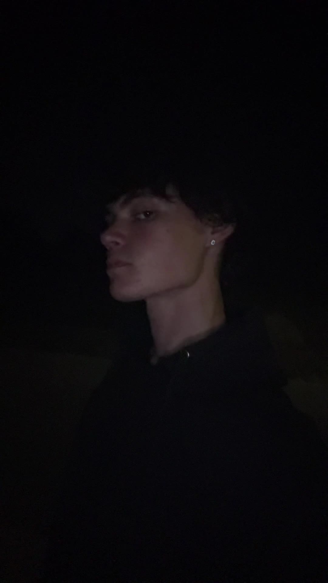 @𝖍𝖚𝖓𝖙𝖊𝖗_2 𝔣𝔦𝔱