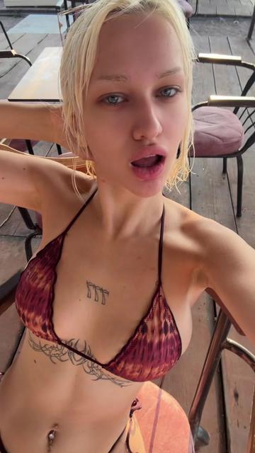 @triksiii 🧚🏼&zwj;♀️🍒