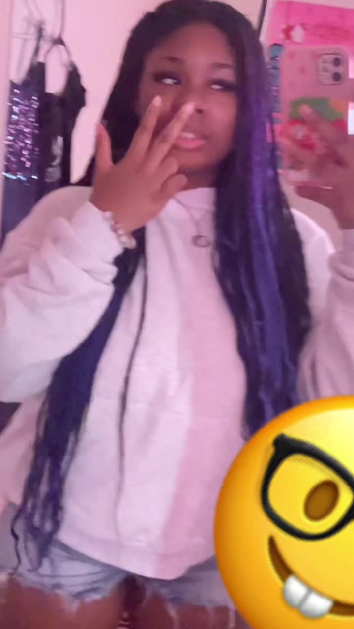 @𝓜 𝓚݁  ᥫ᭡.