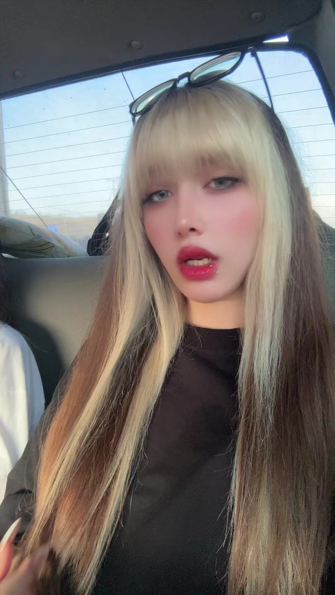 @Armita