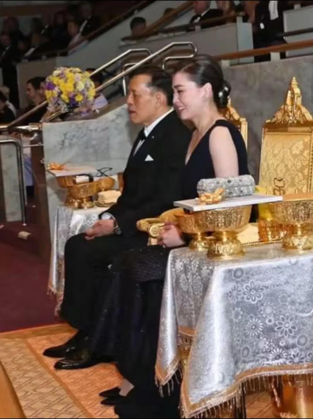@@ภักดีจักรีวงศ์✨🇹🇭