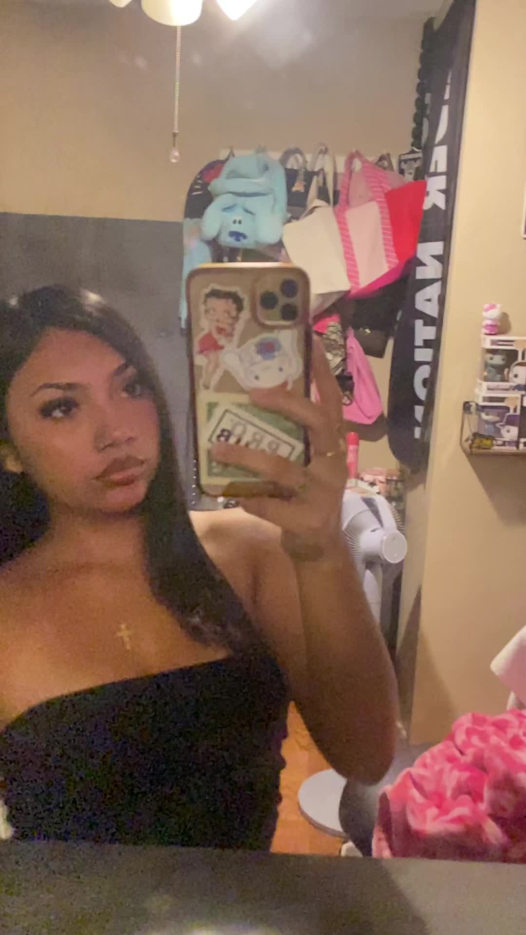 @𖣂︎