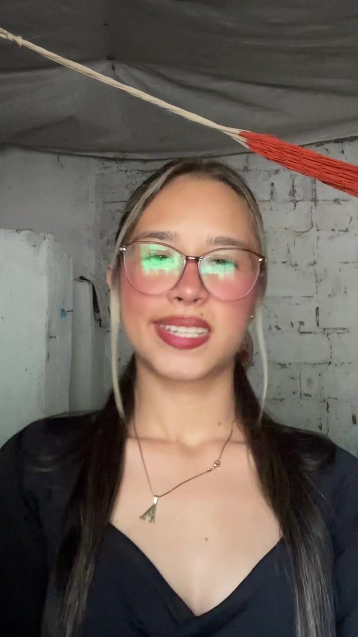 @Ana