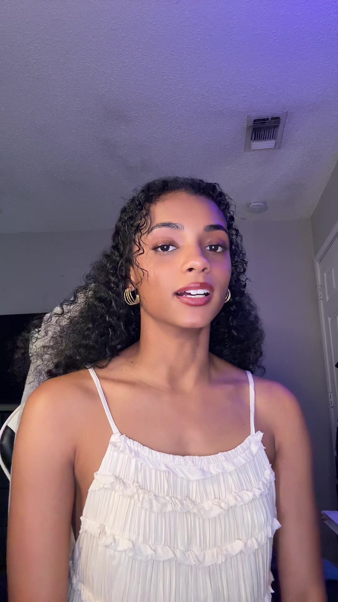 @Kiaramariewright