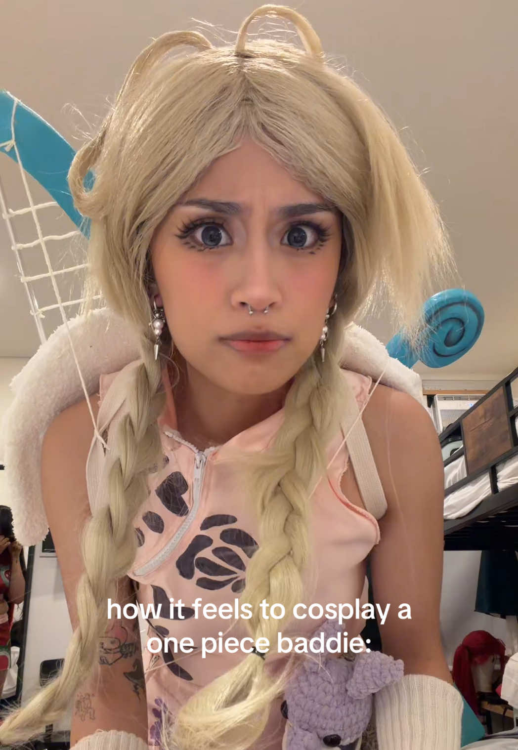 @caracakez | cosplay + makeup ♡