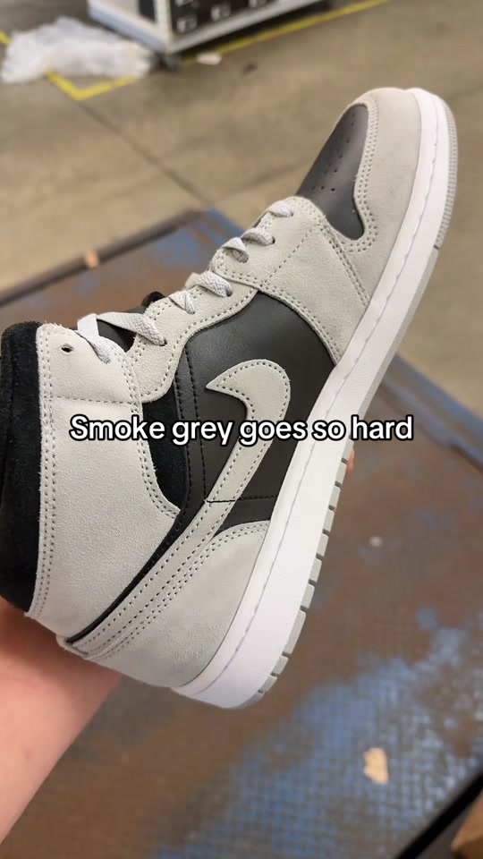 @VERIFIED SNEAKER DEALS
