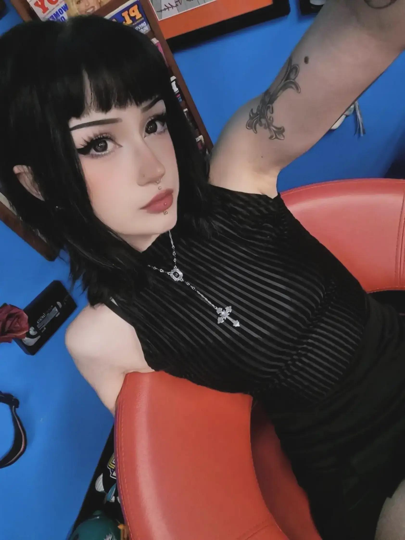 @Lexi