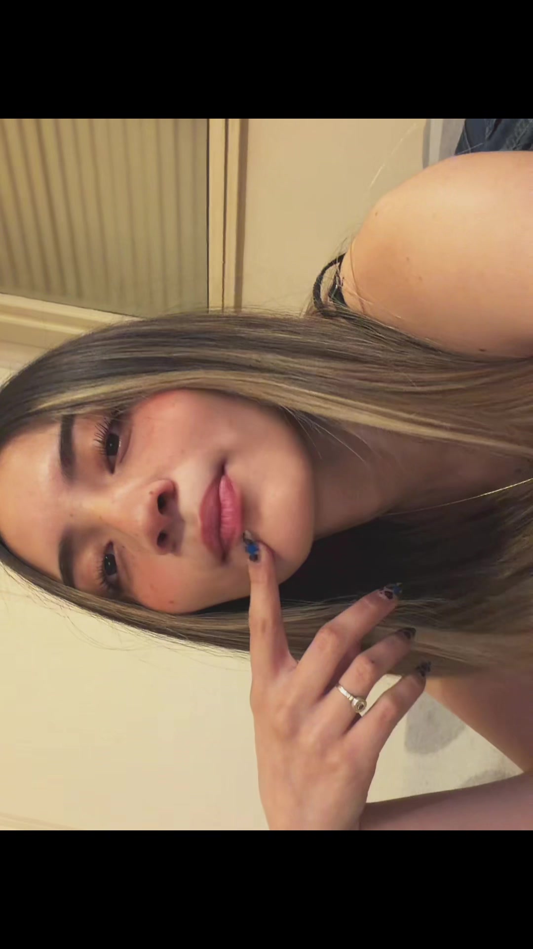 @Gio