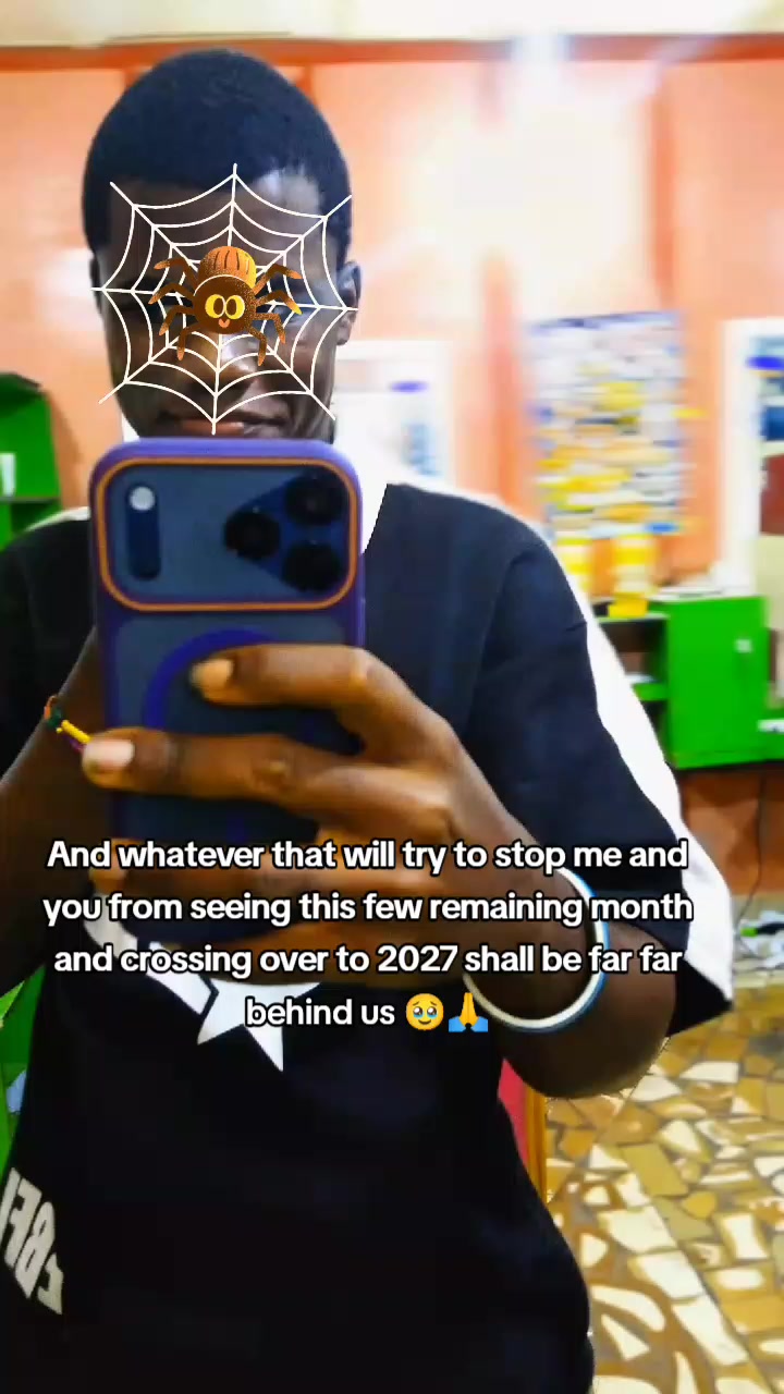 @IÑTRÓ VÉRT ✍️🥺🤓