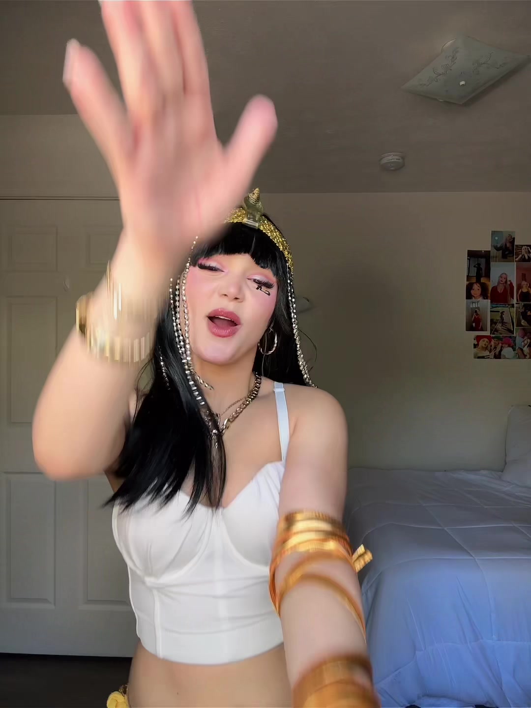 @𝐋𝐈𝐙𝐙𝐈𝐄