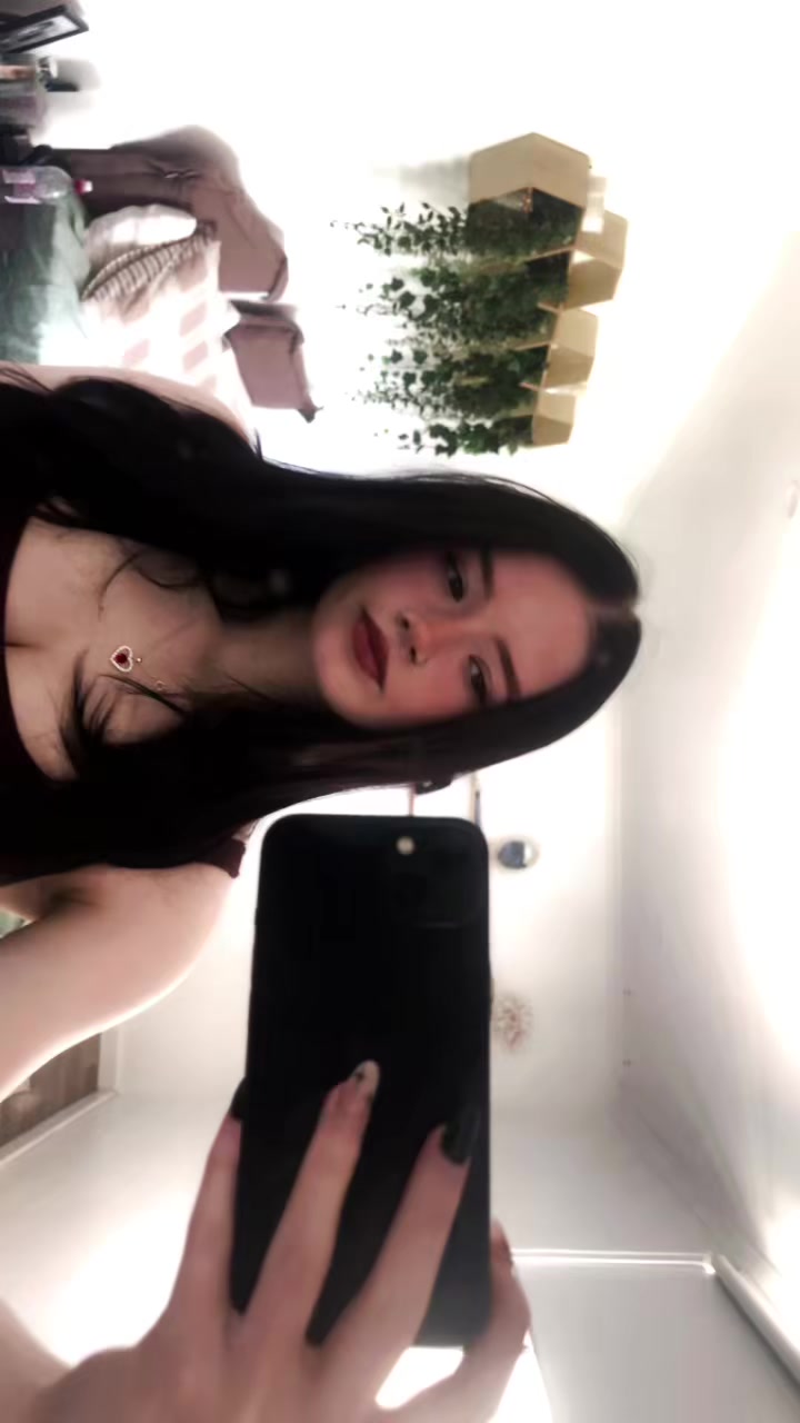 @༺♱༻