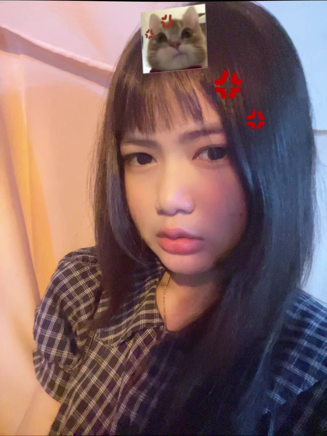 @លីហ្សា_ Liza 𝜗𝜚˚⋆