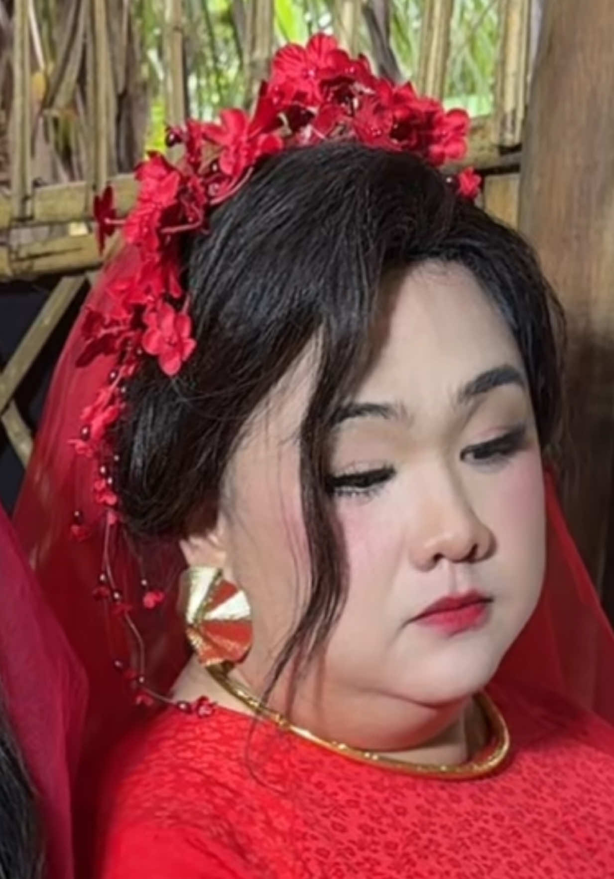 @C&ocirc; &Uacute; B&igrave;nh Dương.