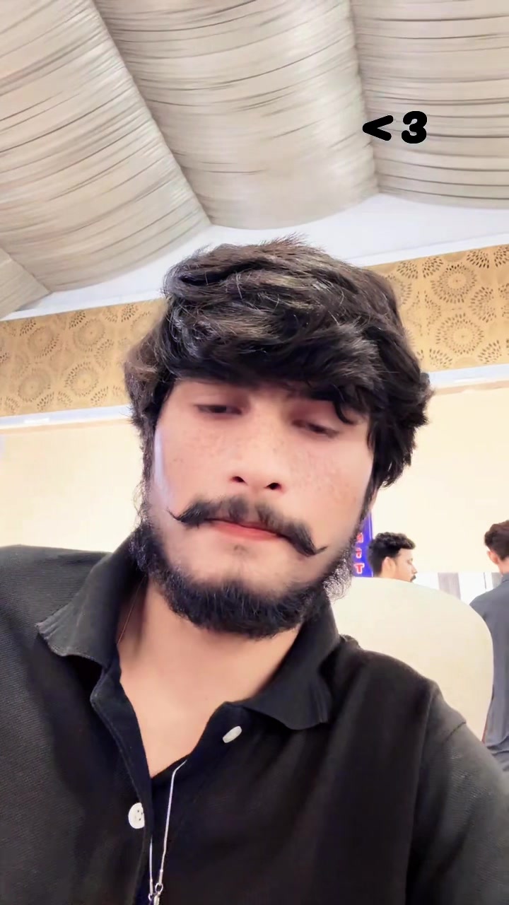 @Allah_ka_banda_🥺❤️