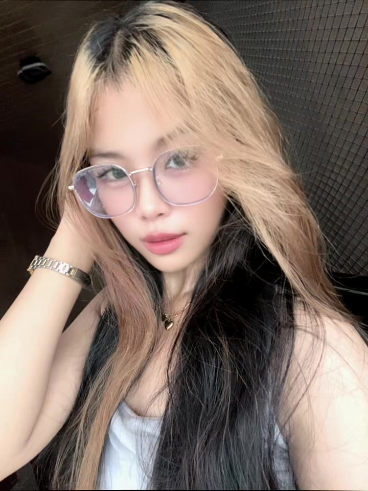 @Sze💙