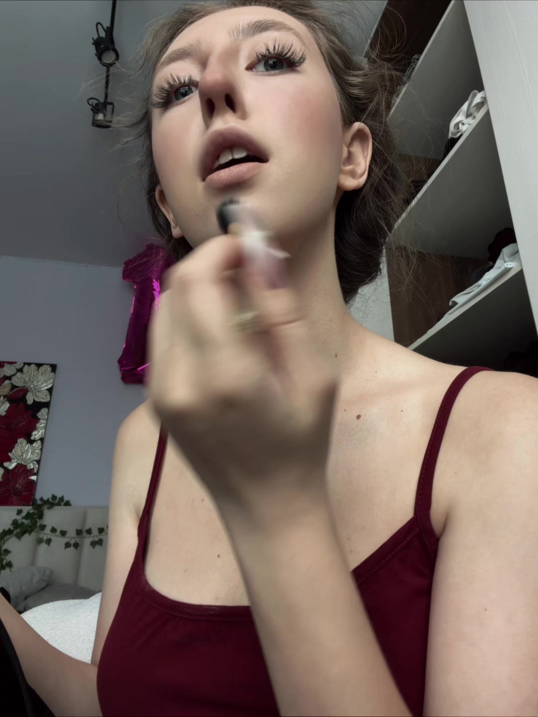 @user10925452558