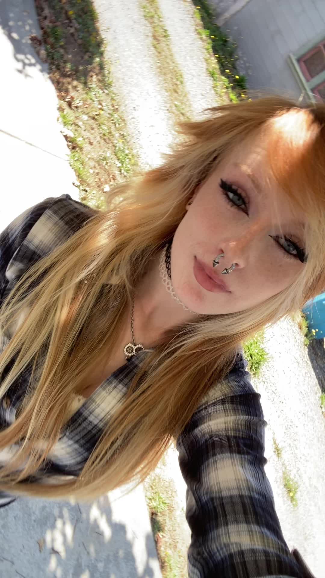 @𝓜𝓪𝓴𝓮𝓭𝓪