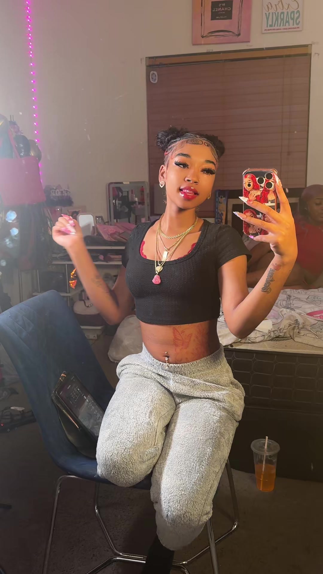 @Barbieee🤣🔥😘!