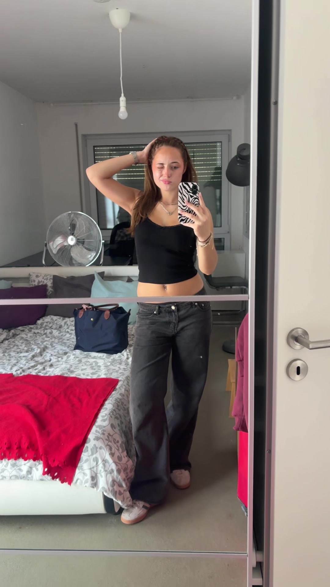 @annabella_abll