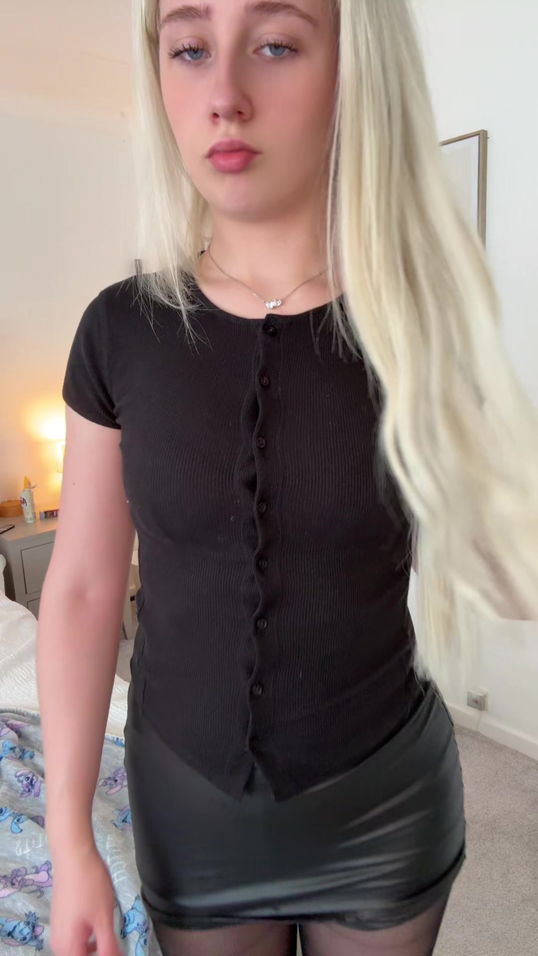 @harleymaeee2