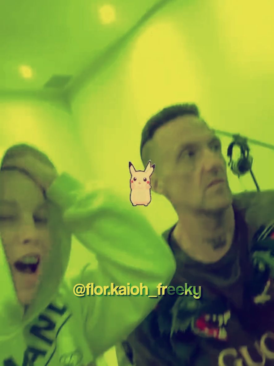 @ׅ⋆*｡✶ 𝔉𝘭𝘰𝘳 𝘓𝘎 🐁👽🖤