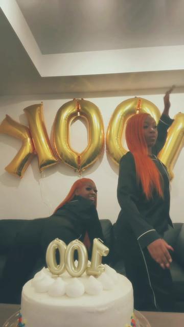 @Kj
