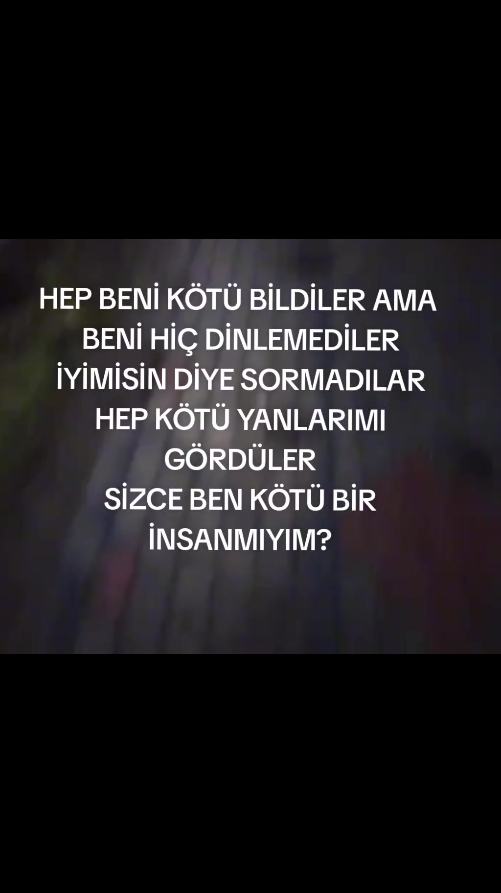@𖦹｡🦀⭑𝓔𝓭𝓪𝓪𝓪₊˚ 🦢