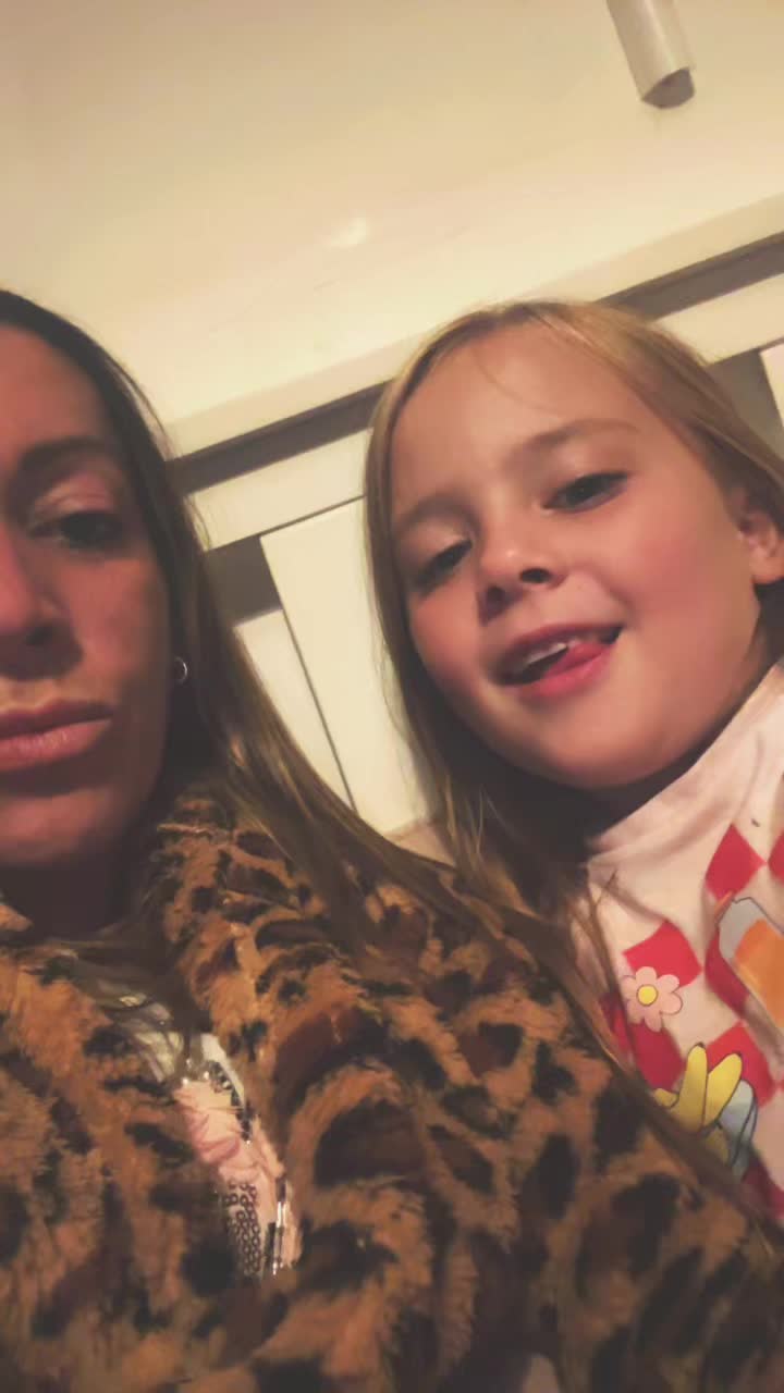 @zoe.h
