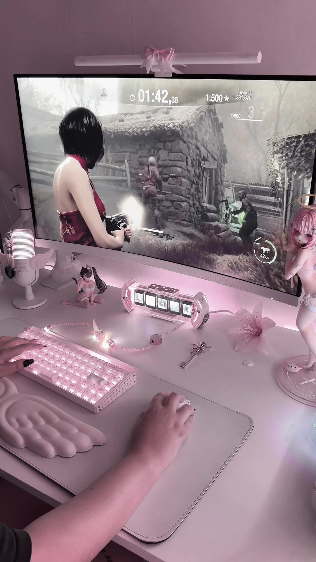 @ℯ𝓁𝓁ℯ𝓃 ໒꒱