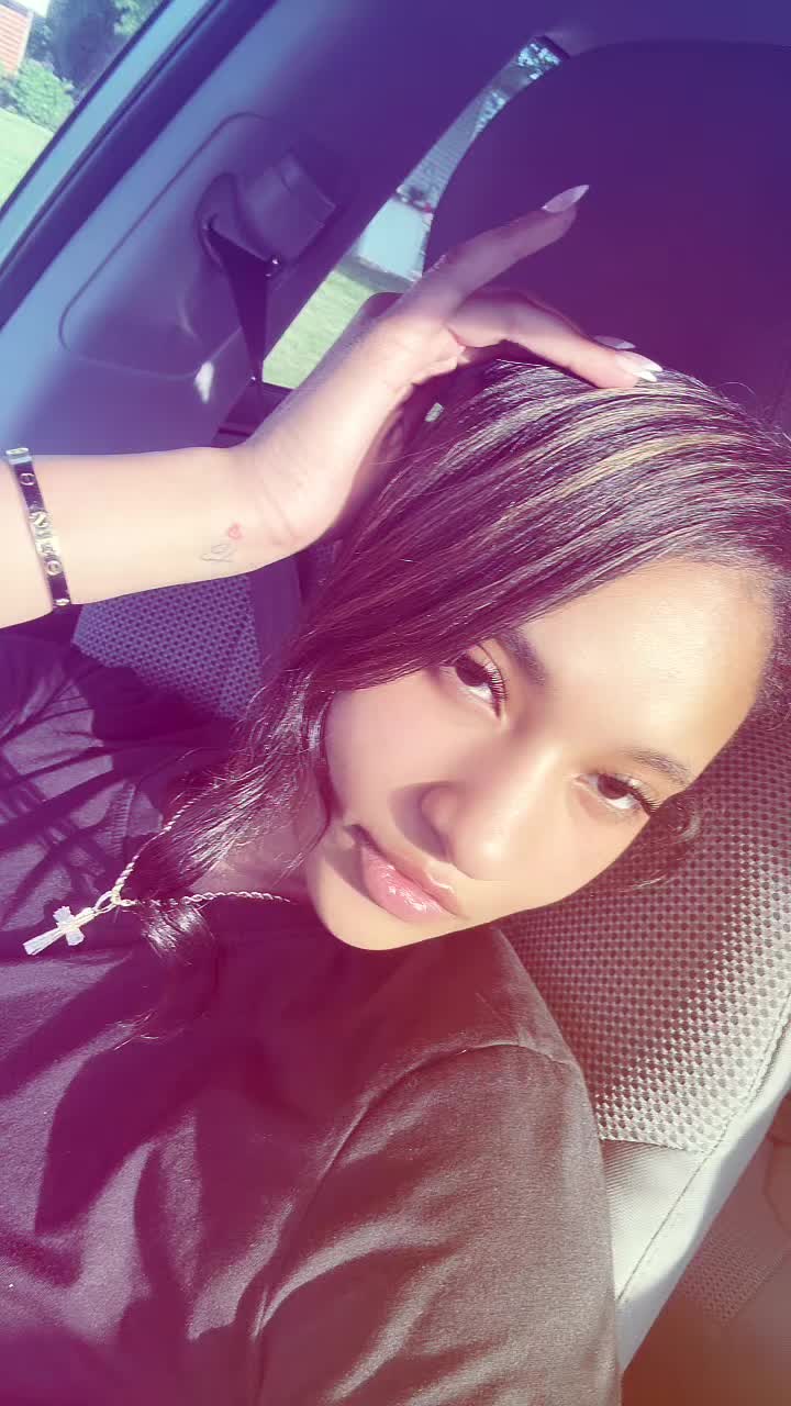 @user738475839
