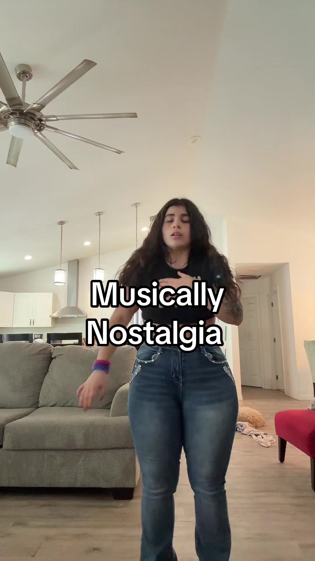 @Shroomelow