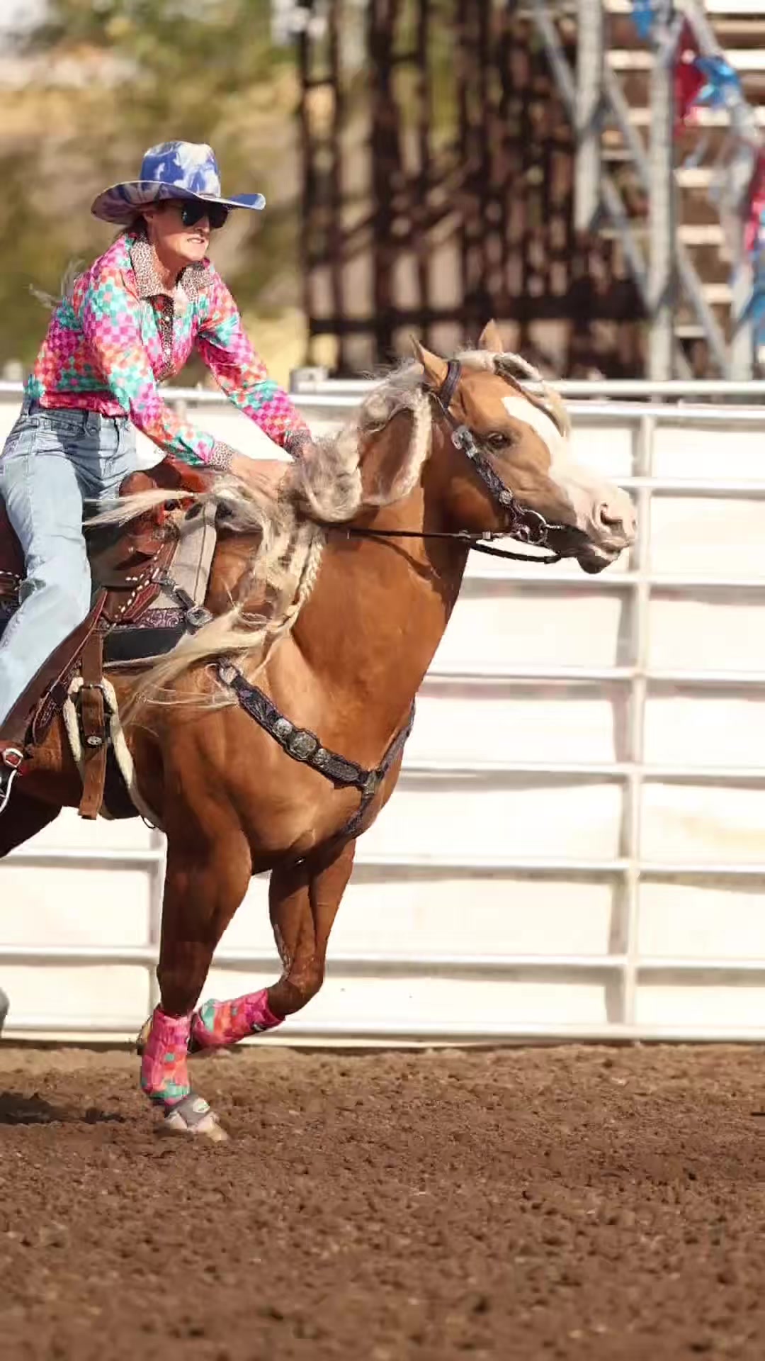 @Red Hot Running Horses