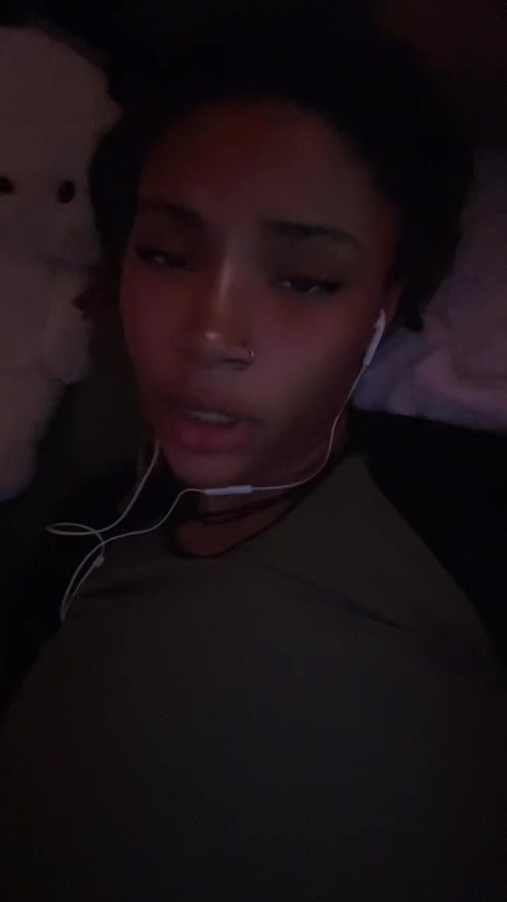 @𝘖𝘯𝘭𝘺𝘴𝘰𝘯𝘥𝘦𝘳