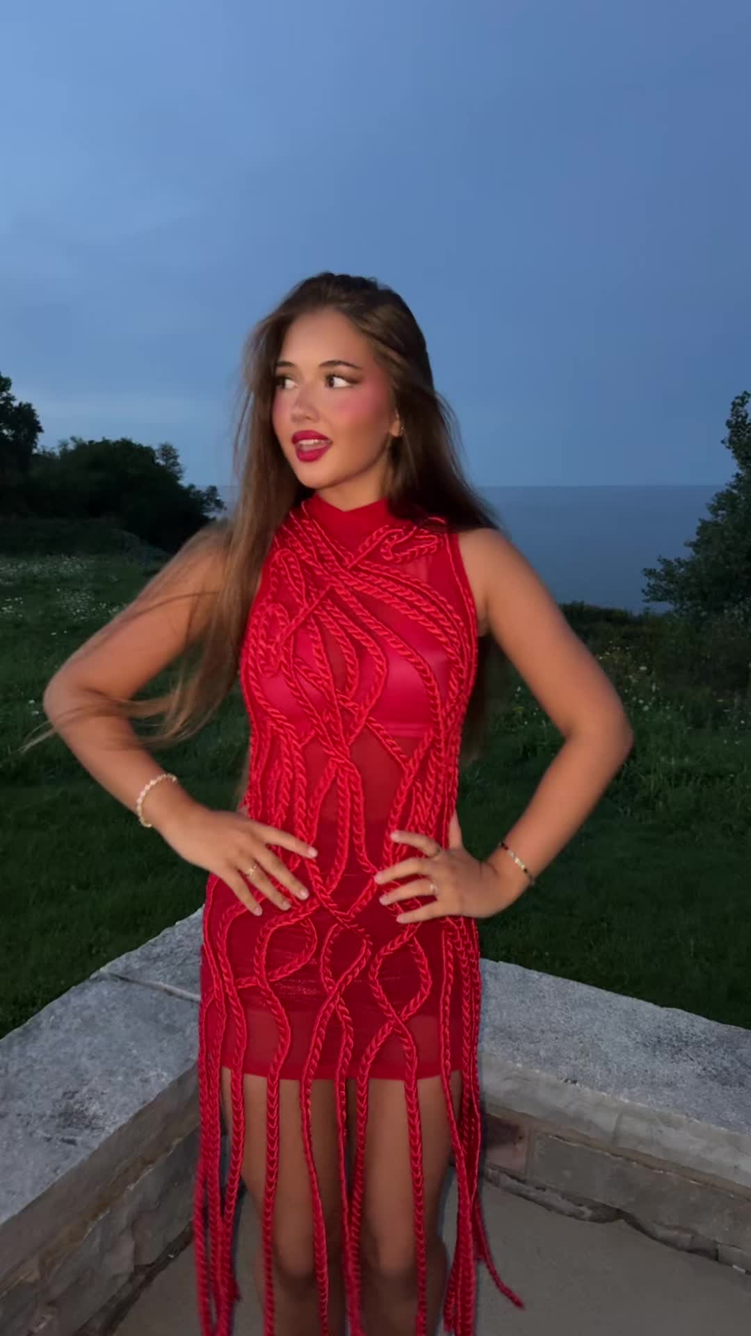 @elena