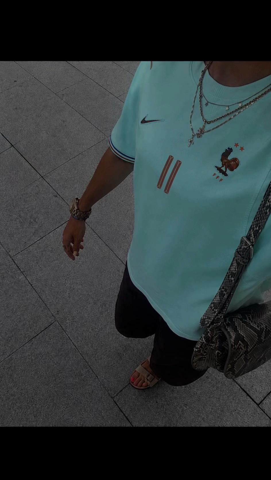 @𝓋𝒶𝓁