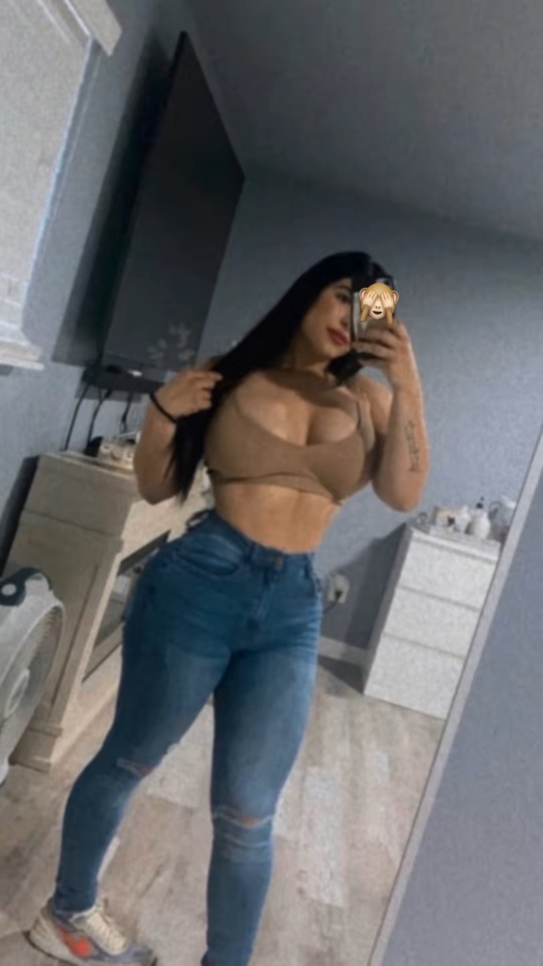 @Naylea 𑣲