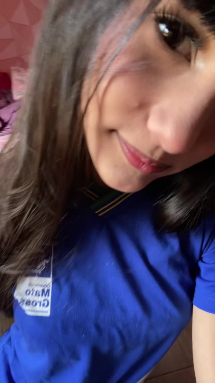@𝑀𝒶𝓃𝓊 🫧