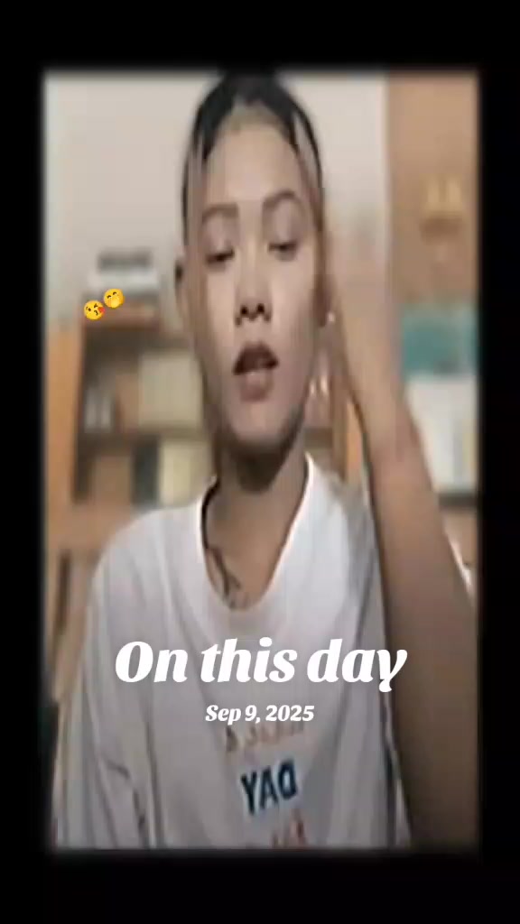 @အိပ်ပုတ်မလေ🤪🤭