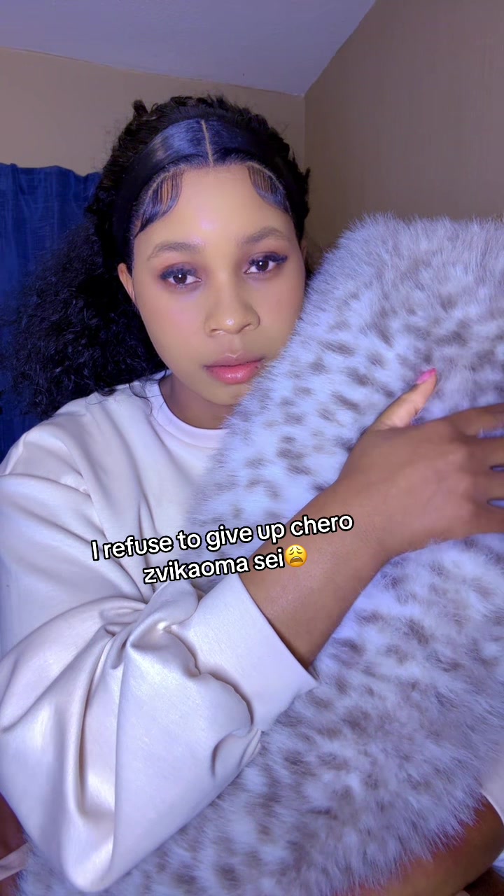 @𝐇𝐄𝐀𝐑𝐓 𝐐𝐔𝐄𝐄𝐍