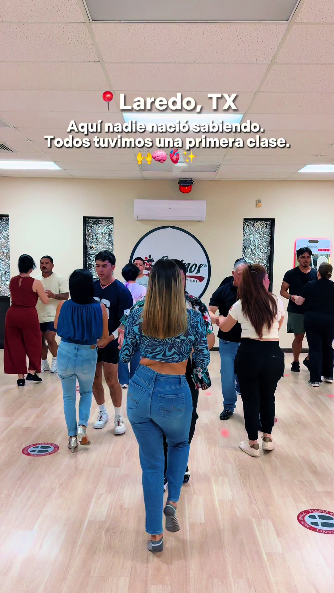 @Latinos Academia de Baile