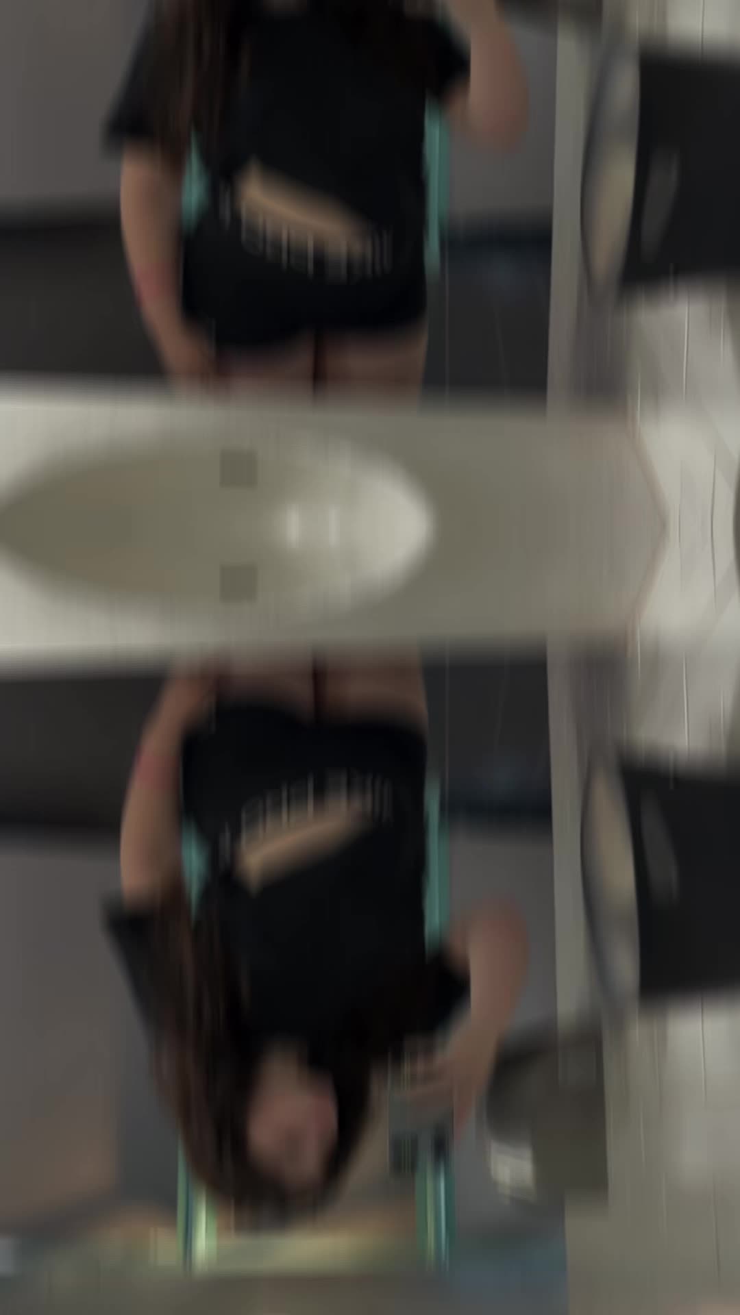@Chloe_09