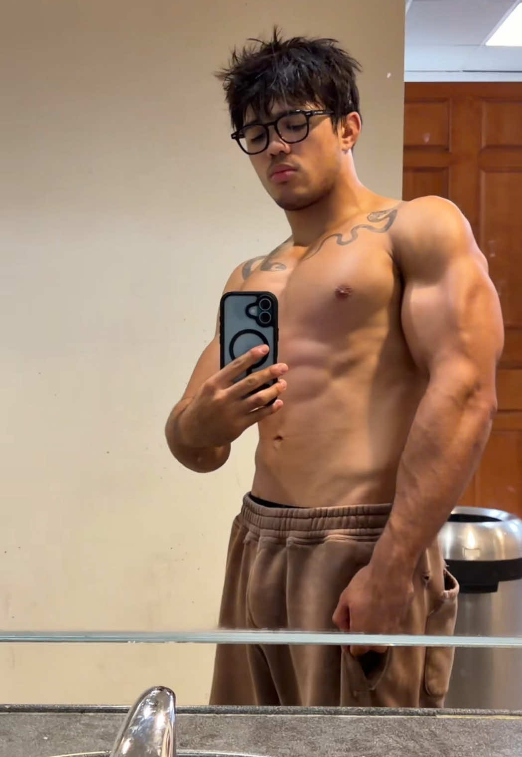 @zionyx