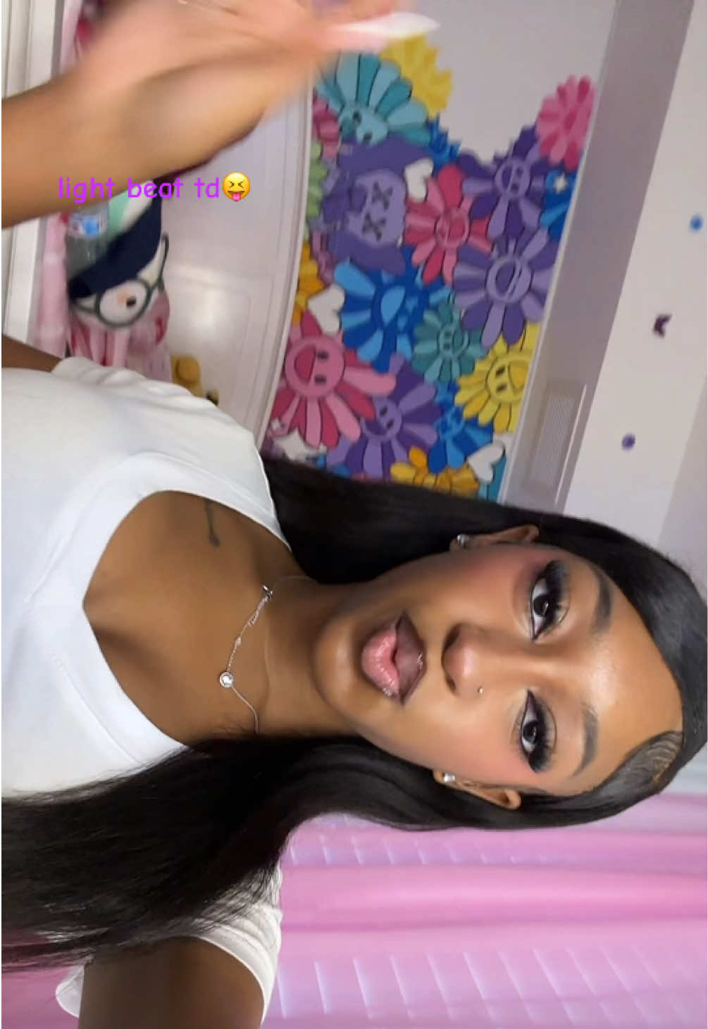 @hi i&rsquo;m ari,