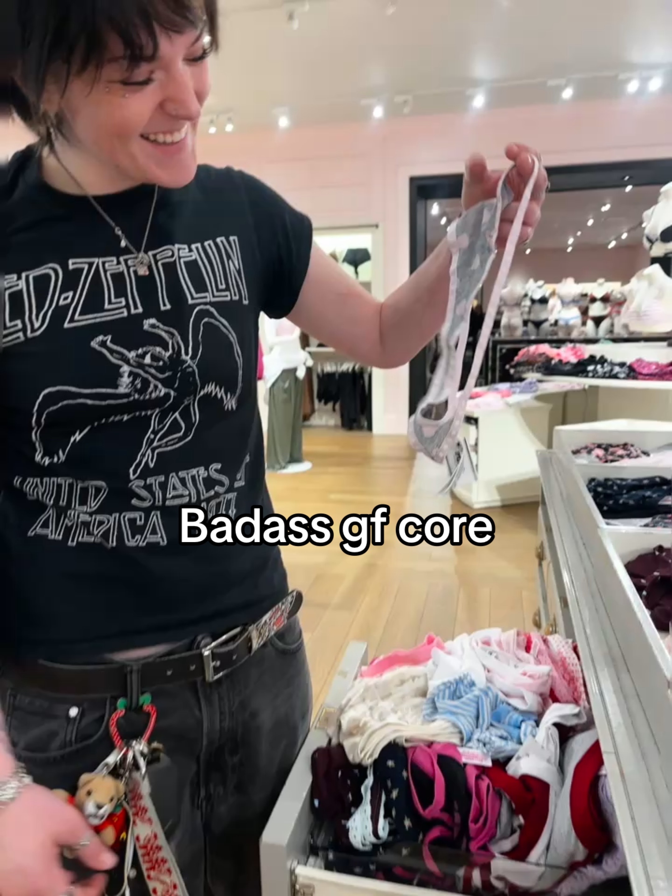 @noirveee