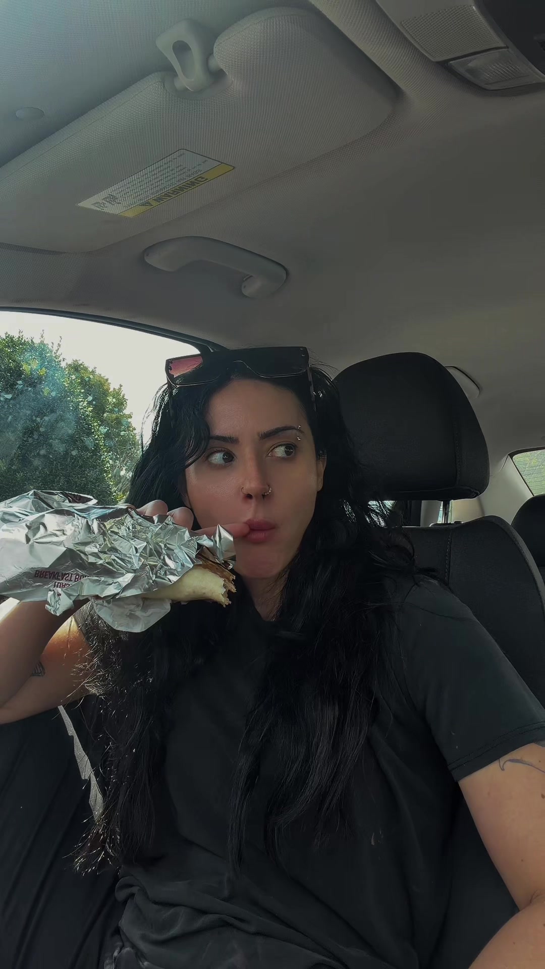 @zarinabae