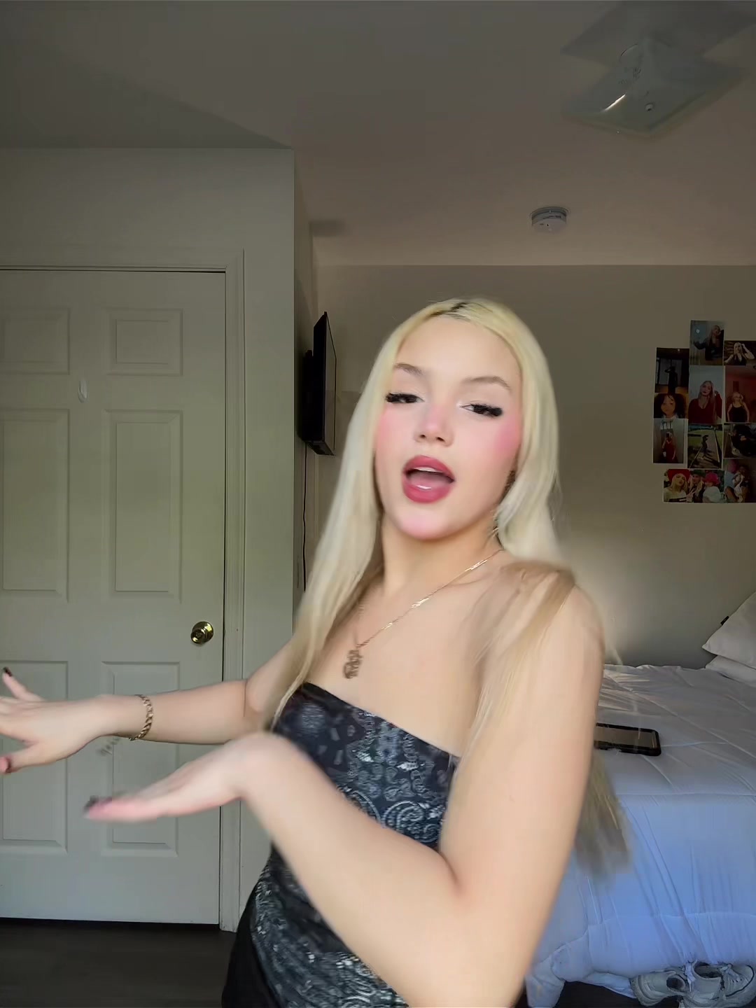 @𝐋𝐈𝐙𝐙𝐈𝐄