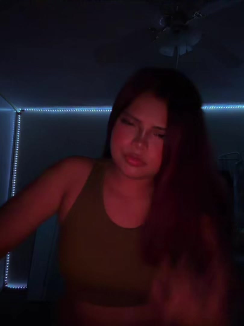@𝑅𝒶𝓆𝓊𝑒𝓁💗