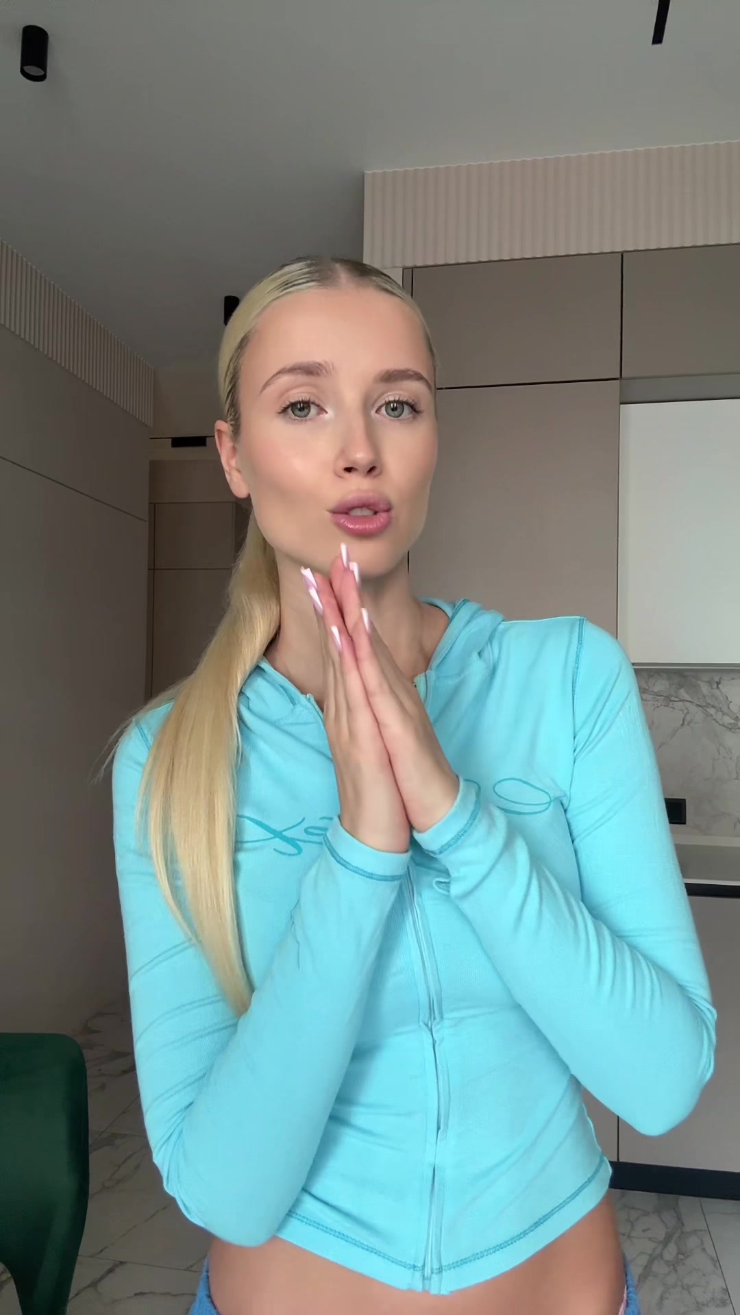 @Polina Malinovskaya