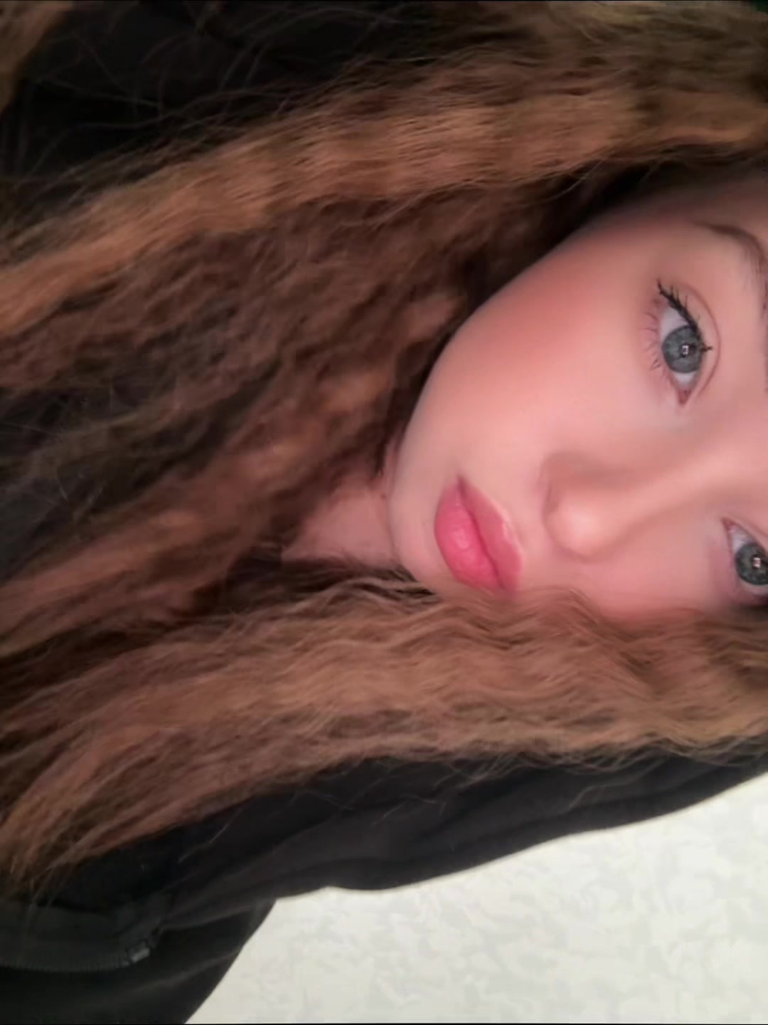 @vixxxi