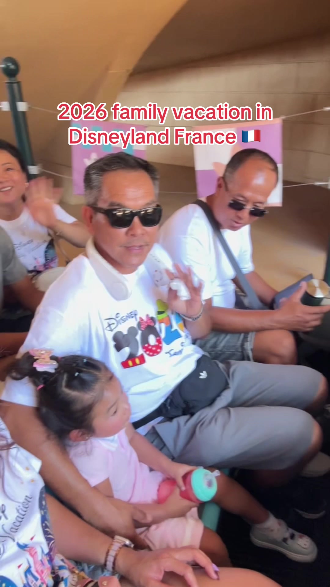 @Ellen Ellie 🇺🇸🇰🇭
